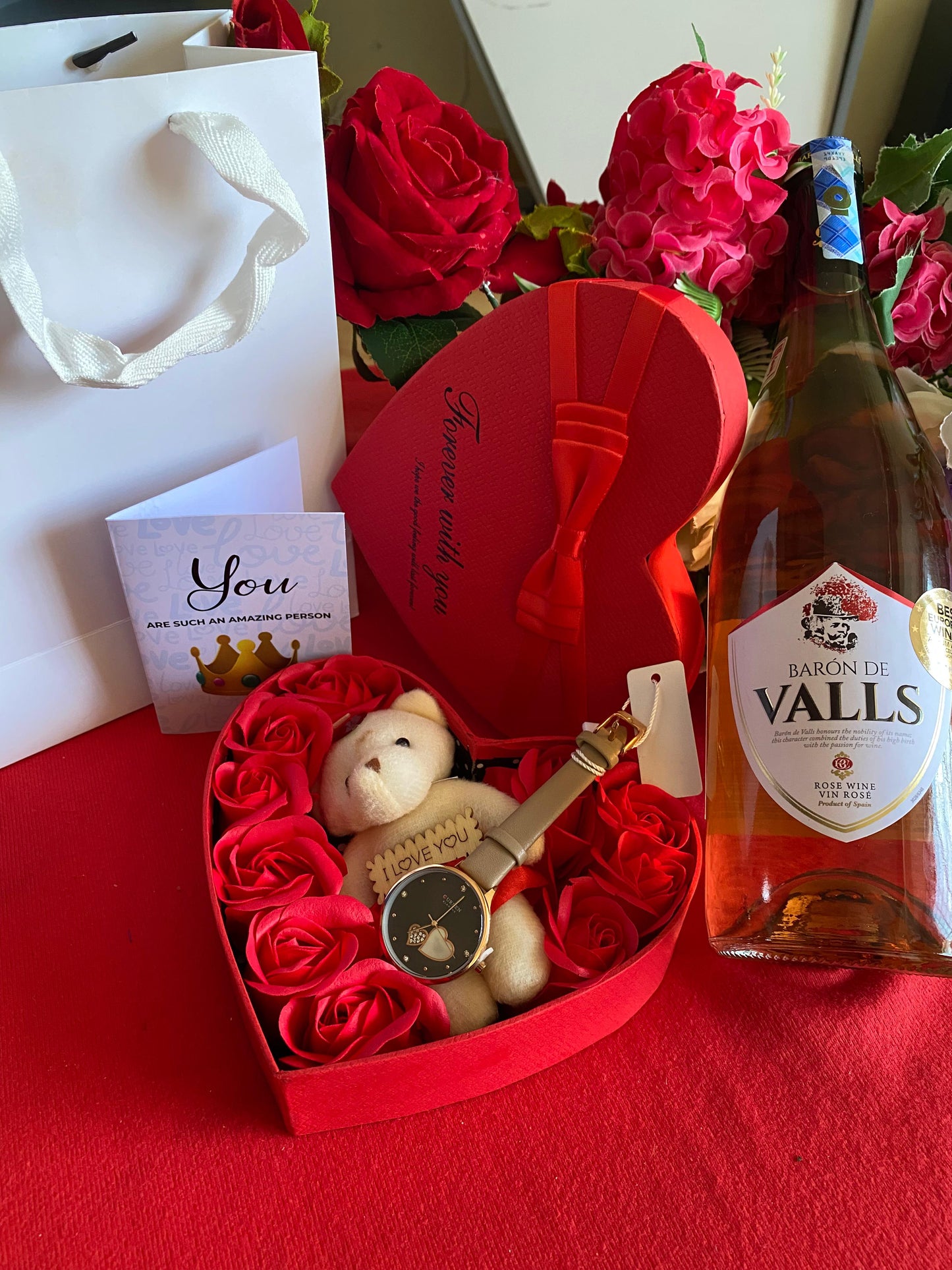 1 A Wine, Loveheart and Watch Gift set